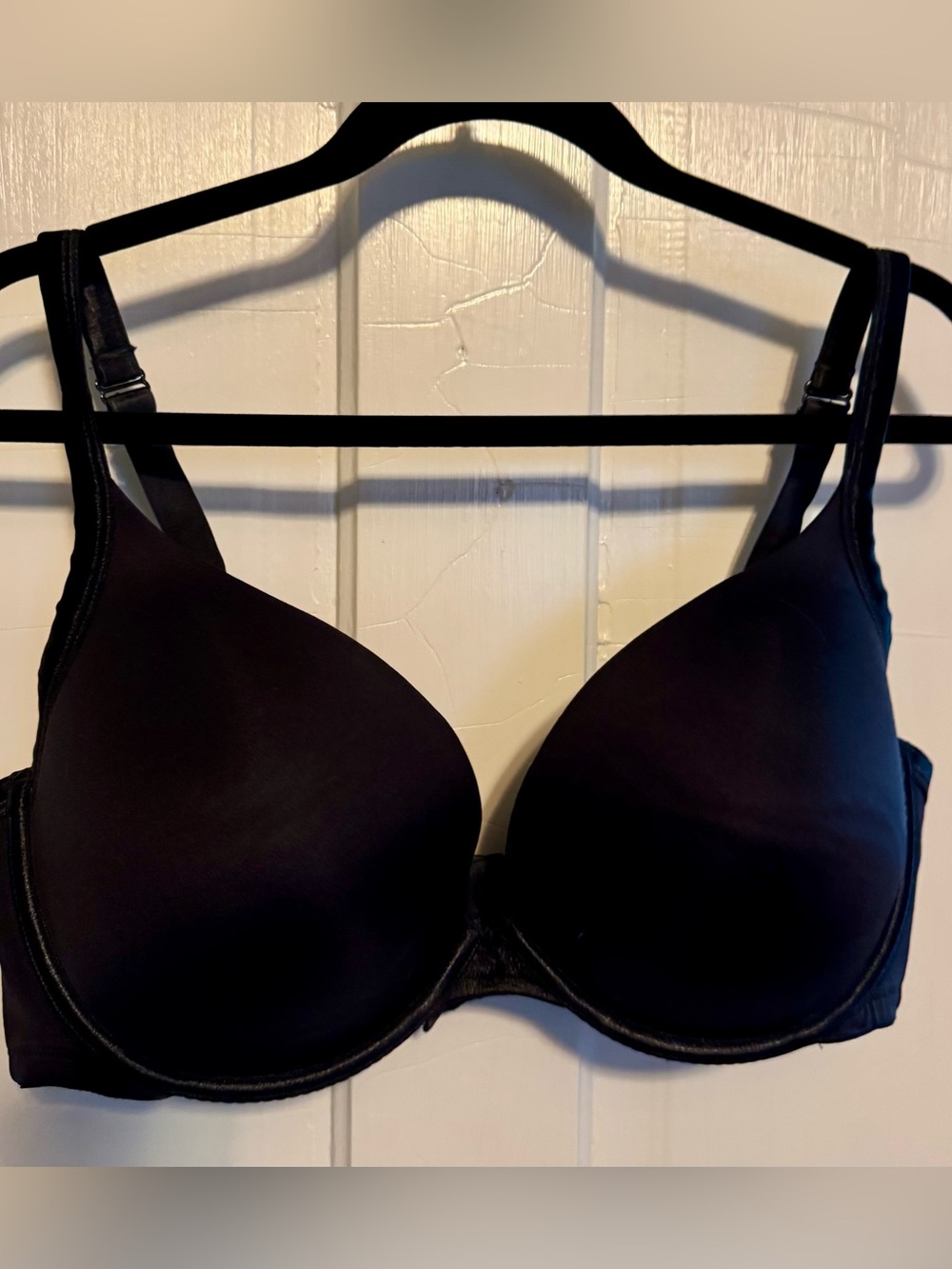 Cacique Smooth Black Molded T-Shirt Bra